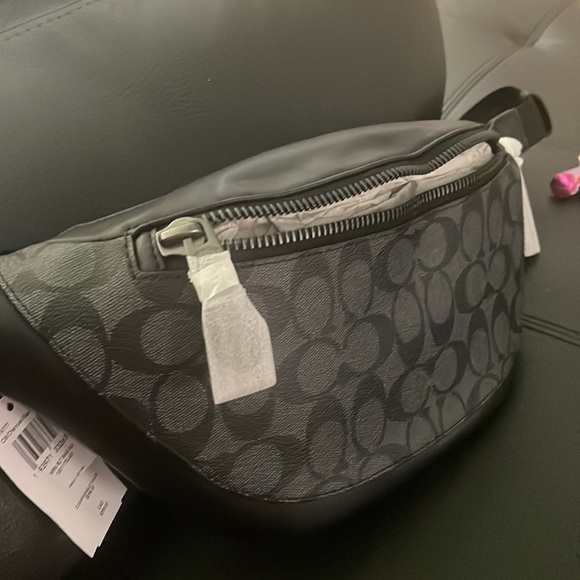 Lightly used. No tags . Kept in a non-smoking environment. - Picture 5 of 9